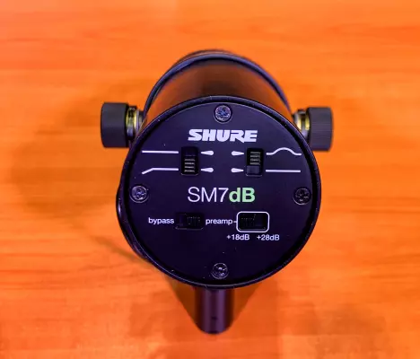 Shure - SM7DB 3